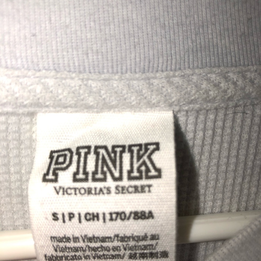 Pink, long sleeve crop top - Picture 2 of 3
